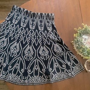 Soft and comfy knit skirt